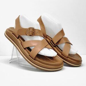 CHACO WOMEN'S townes straps cashew leather sandals Size 8 NEW